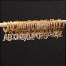 Cargar imagen en el visor de la galería, Chloé Huggies