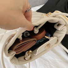 Cargar imagen en el visor de la galería, Tote Acolchado