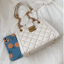 Cargar imagen en el visor de la galería, Lady Bonita Purse