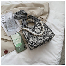 Cargar imagen en el visor de la galería, Tote Lady Mini