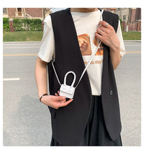 Cargar imagen en el visor de la galería, Baby Bonita Bag