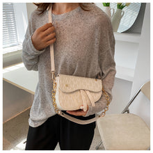 Cargar imagen en el visor de la galería, Saddle M