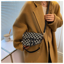 Cargar imagen en el visor de la galería, Saddle M