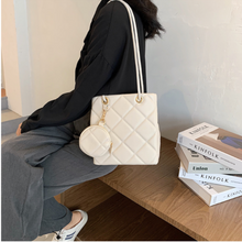 Cargar imagen en el visor de la galería, Tote Acolchado