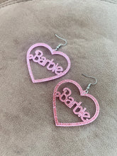 Cargar imagen en el visor de la galería, Barbie Hearts
