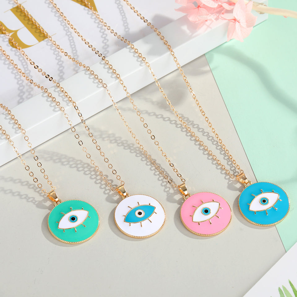 GO GIRL Necklaces