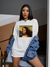 Cargar imagen en el visor de la galería, Mona Lisa T-shirt
