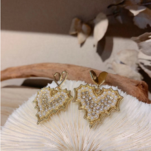 Cargar imagen en el visor de la galería, Aesthetic Hearts
